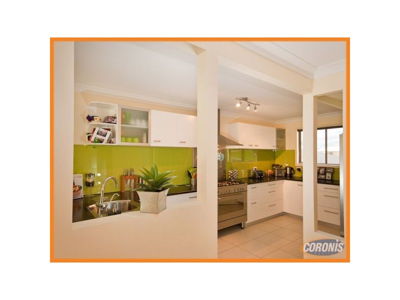 19 Rothschild Street, Eatons Hill QLD 4037