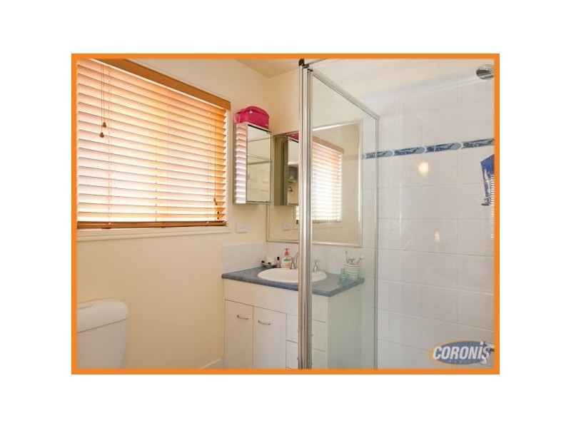 19 Rothschild Street, Eatons Hill QLD 4037