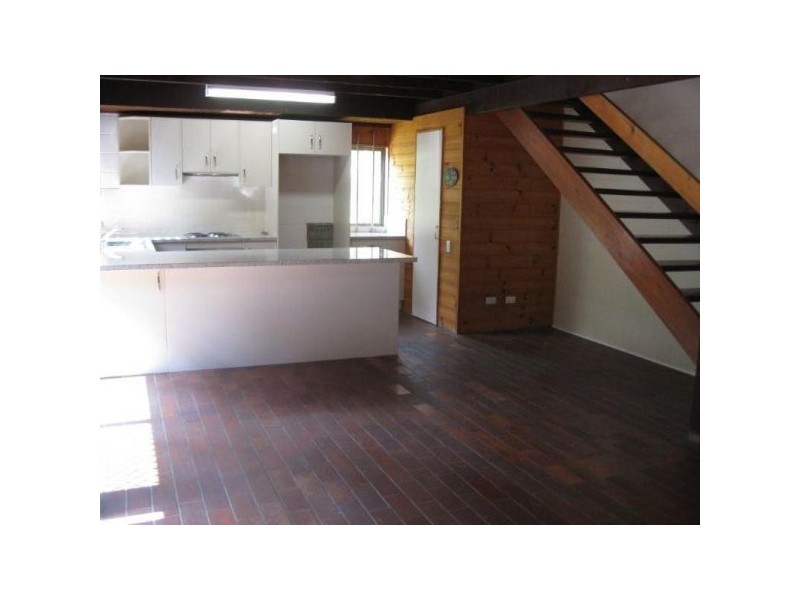 2/18 Movilla Street, Ferny Grove QLD 4055