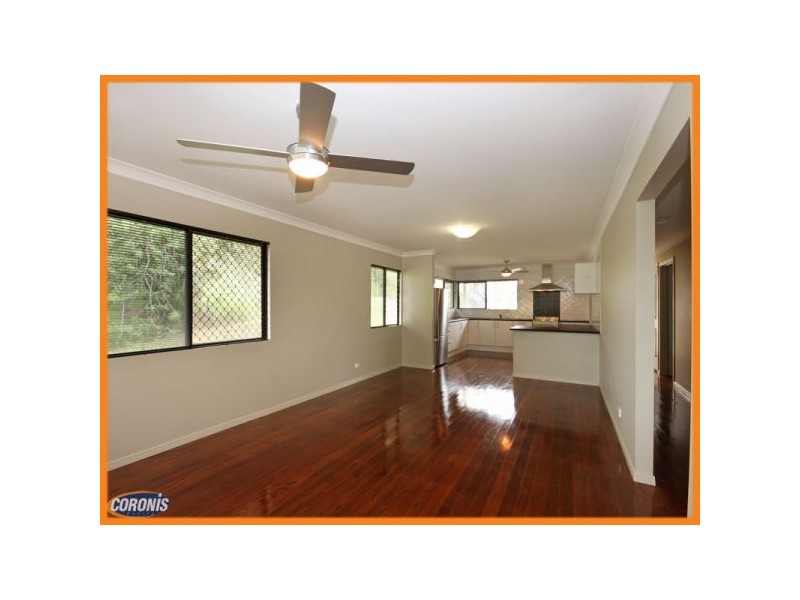 11 Landscape Street, Stafford Heights QLD 4053