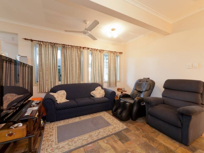 153 Kianawah Road, Wynnum West QLD 4178