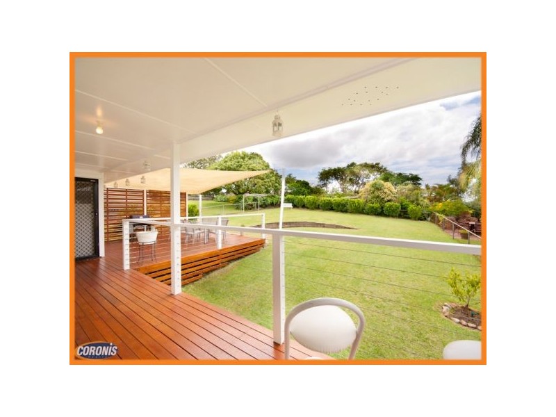 15 Doulton Street, Stafford Heights QLD 4053