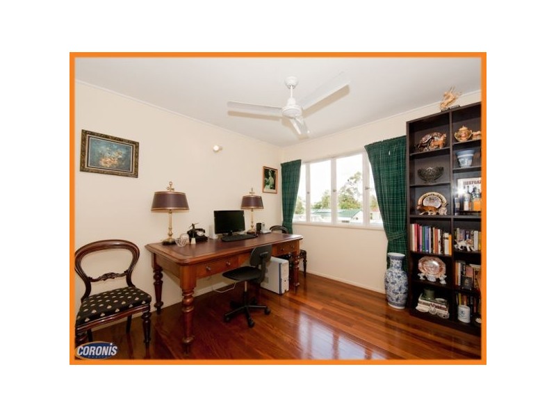 15 Doulton Street, Stafford Heights QLD 4053