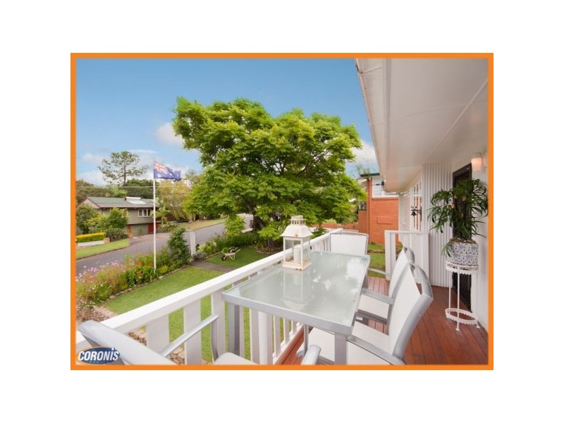 15 Doulton Street, Stafford Heights QLD 4053