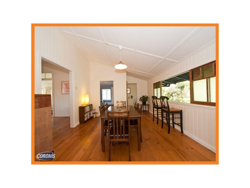 28 Tingal Road, Wynnum QLD 4178