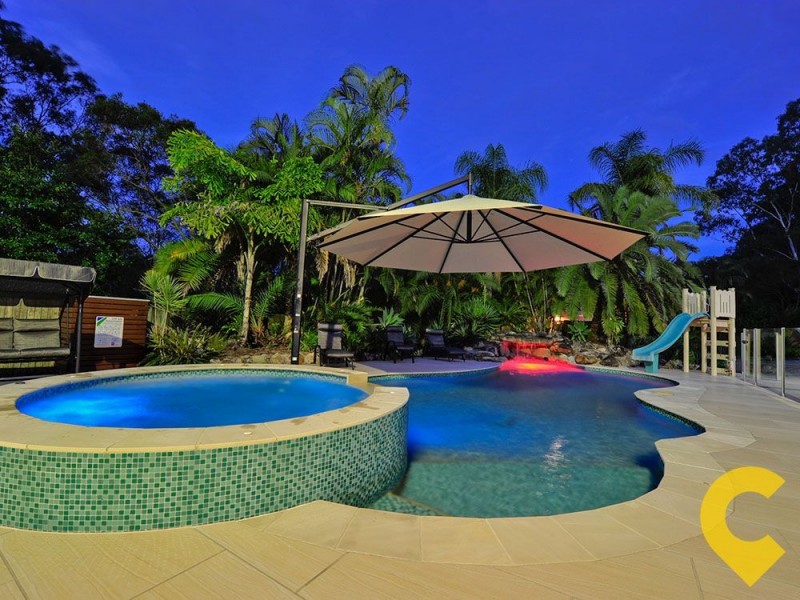 74 Duncan Street, Wynnum West QLD 4178
