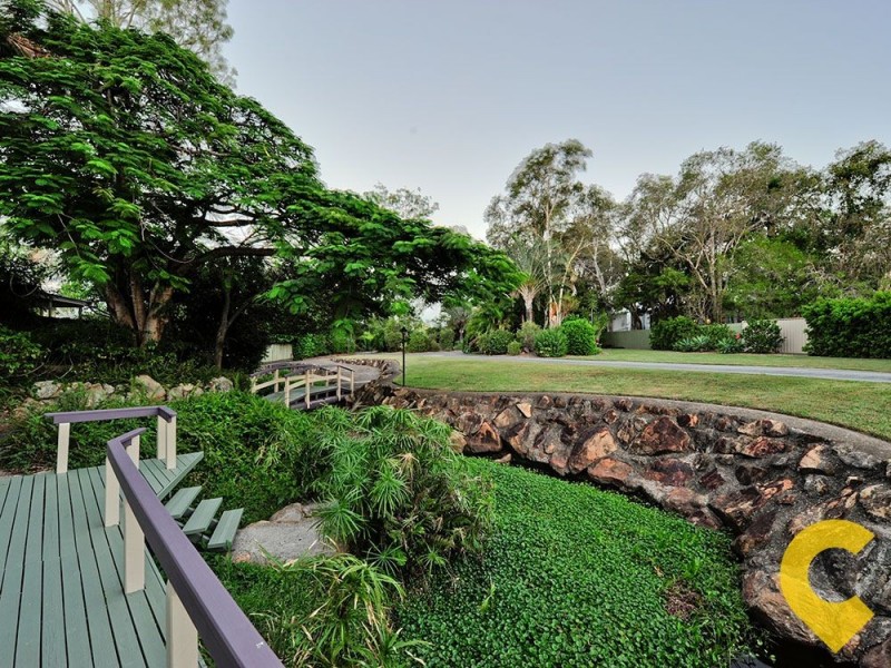 74 Duncan Street, Wynnum West QLD 4178