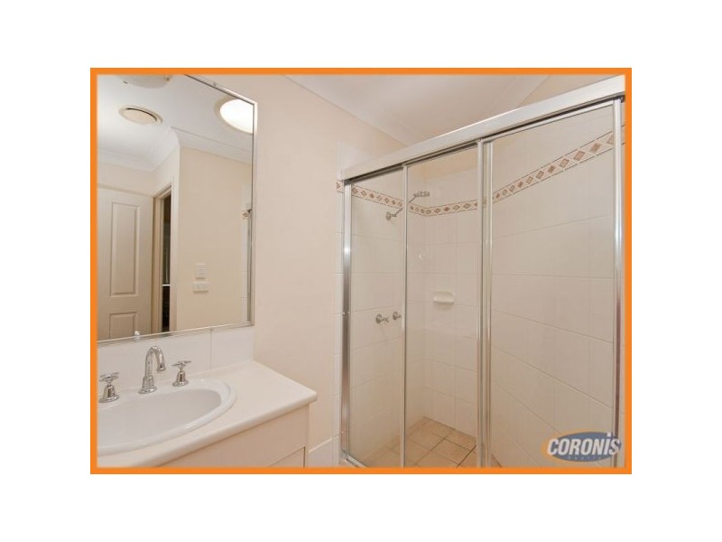 2/23 Kingsmill Street, Chermside QLD 4032