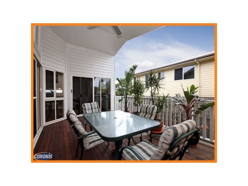 6 Phillip Street, Beachmere QLD 4510