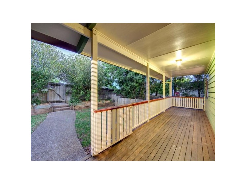 213 Bunya Road, Arana Hills QLD 4054