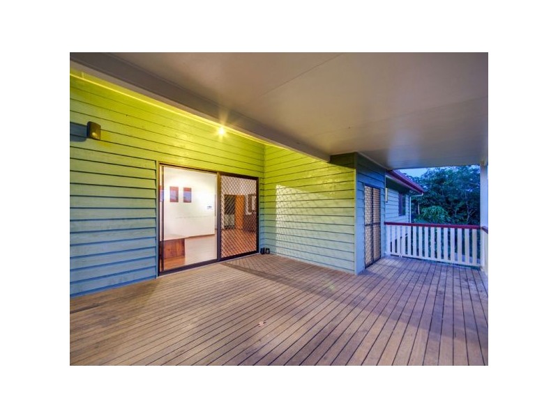 213 Bunya Road, Arana Hills QLD 4054