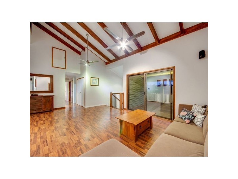 213 Bunya Road, Arana Hills QLD 4054