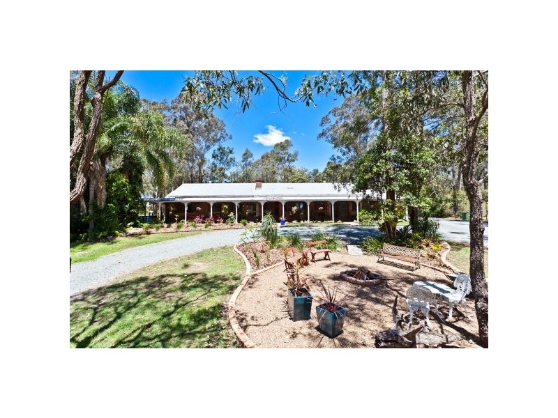 105 Torrens Road, Petrie QLD 4502