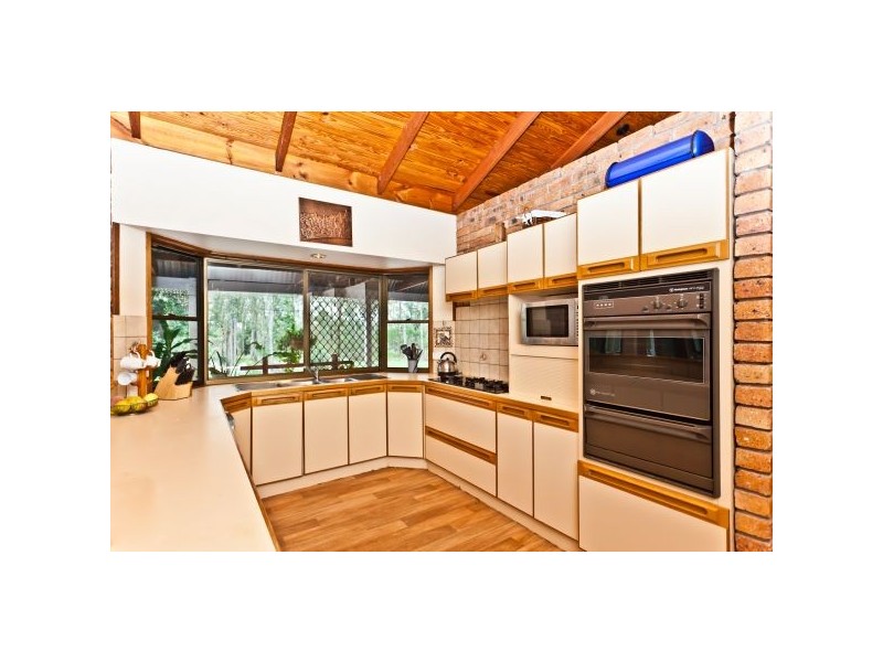 105 Torrens Road, Petrie QLD 4502