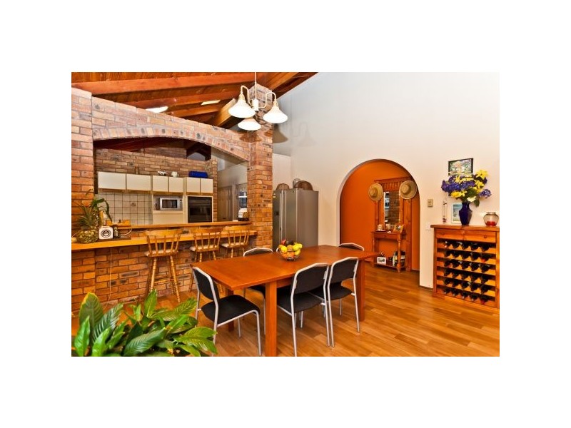 105 Torrens Road, Petrie QLD 4502