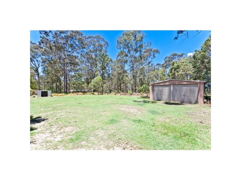 105 Torrens Road, Petrie QLD 4502