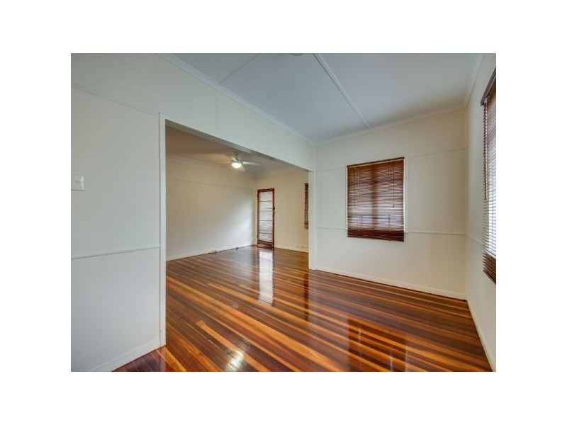 82 Pateena Street, Stafford QLD 4053