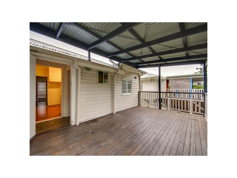 82 Pateena Street, Stafford QLD 4053