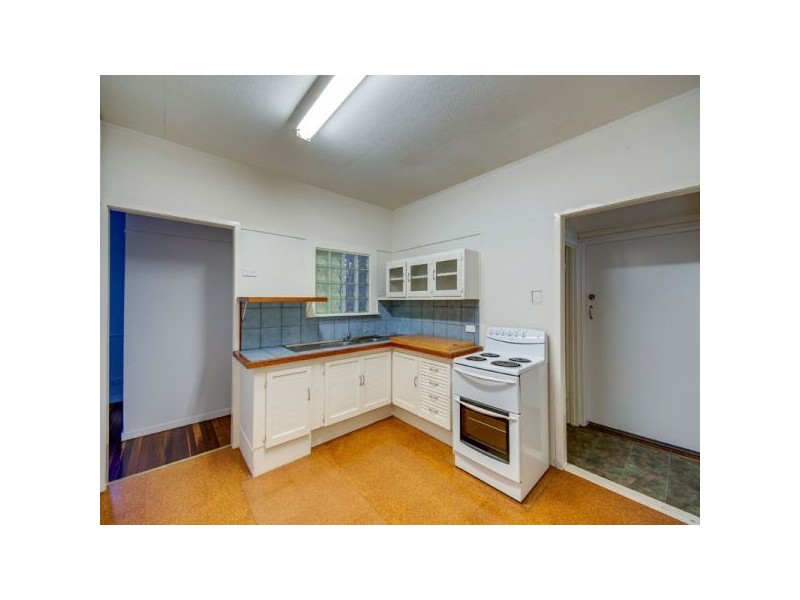 82 Pateena Street, Stafford QLD 4053