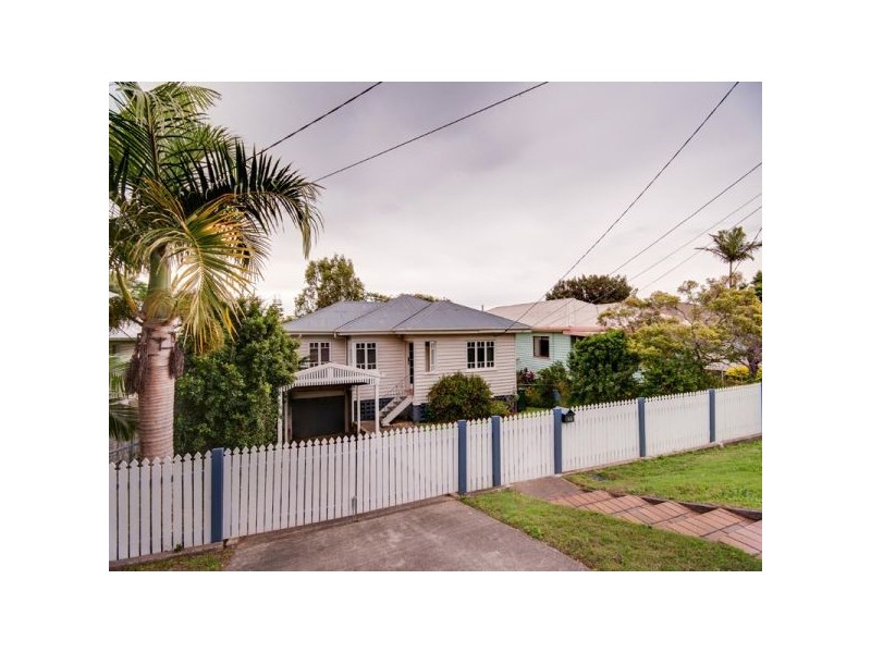 82 Pateena Street, Stafford QLD 4053