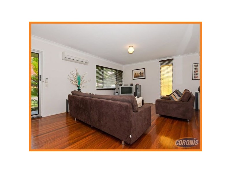 22 Tabulam Drive, Ferny Hills QLD 4055