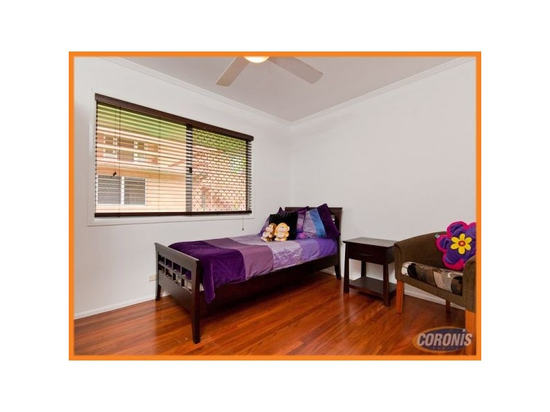 22 Tabulam Drive, Ferny Hills QLD 4055