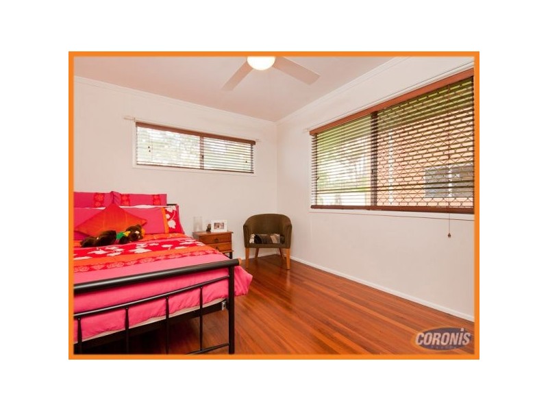 22 Tabulam Drive, Ferny Hills QLD 4055