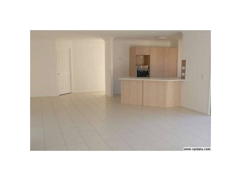 40 Allison Drive, Kallangur QLD 4503