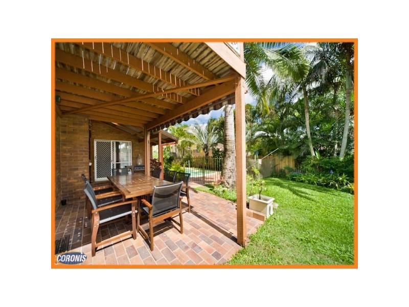 135 Scrub Road, Carindale QLD 4152