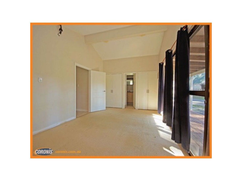128 Lipscombe Road, Deception Bay QLD 4508