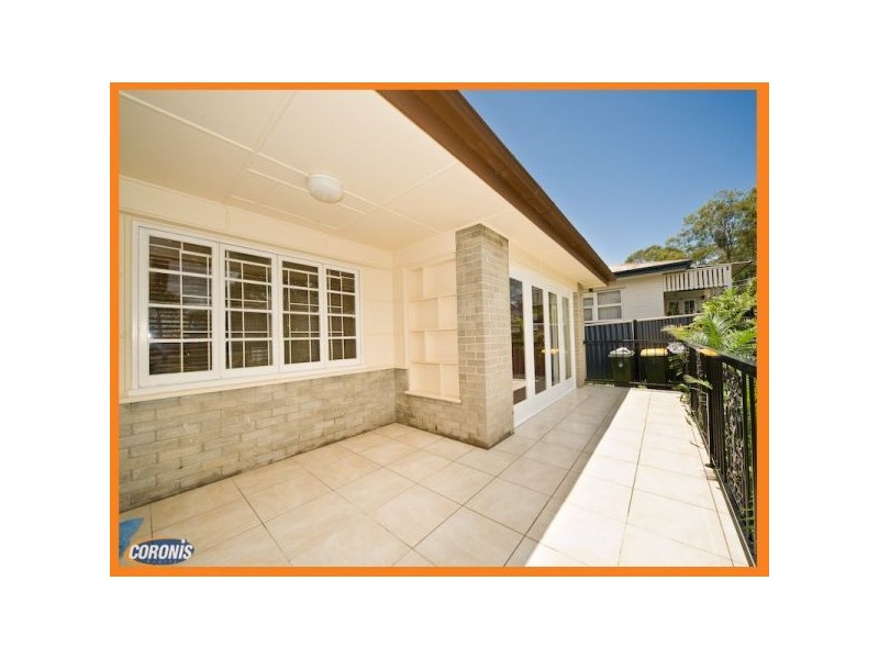 55 Sandy Camp Road, Wynnum QLD 4178