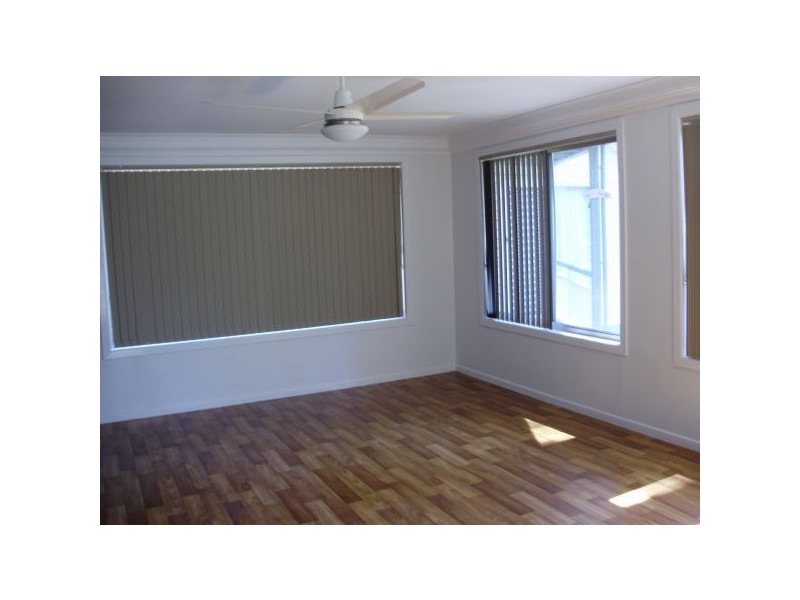 4 Barfoot Street, Bracken Ridge QLD 4017