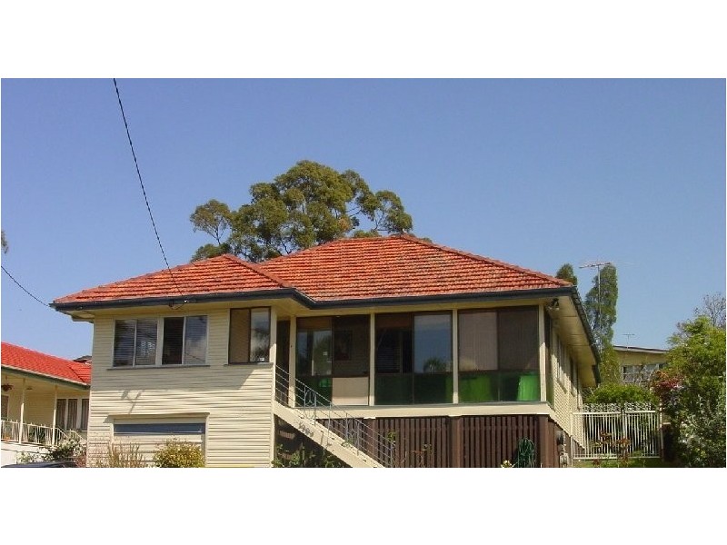 20 Alwyn Street, Stafford Heights QLD 4053