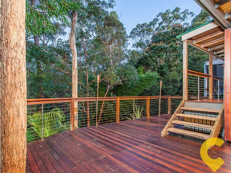 16 View Crescent, Arana Hills QLD 4054