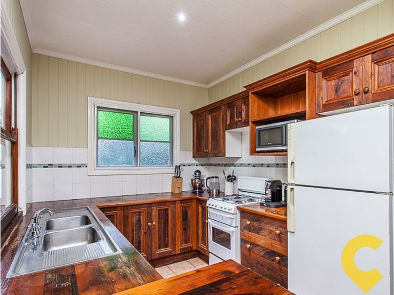 16 View Crescent, Arana Hills QLD 4054