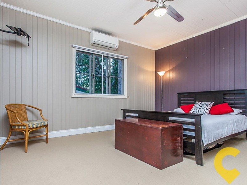 16 View Crescent, Arana Hills QLD 4054