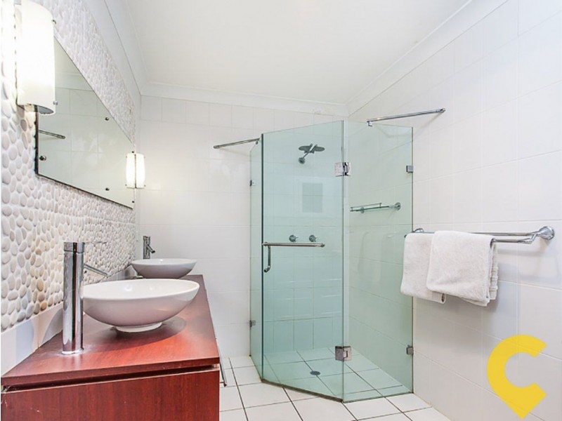 16 View Crescent, Arana Hills QLD 4054