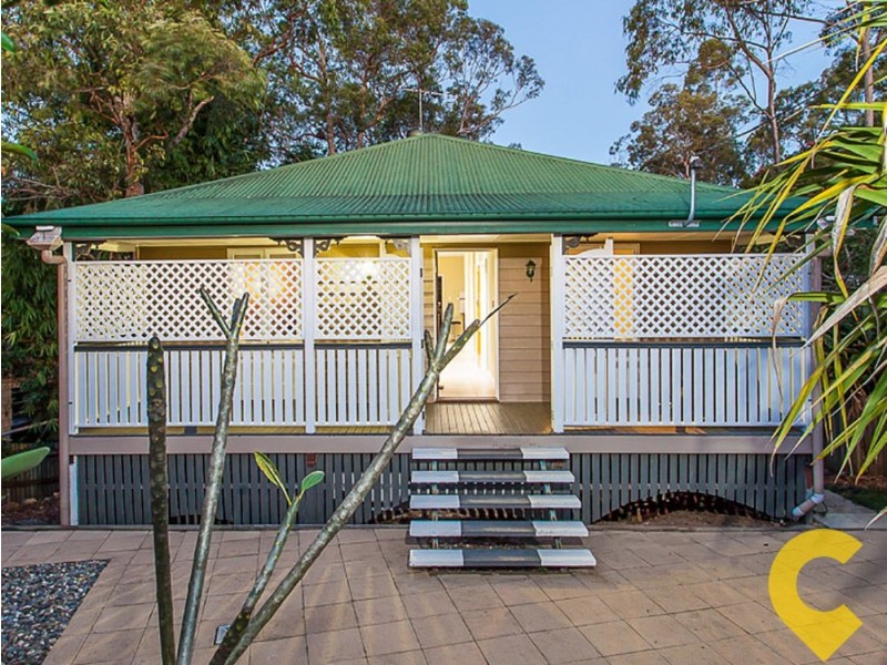 16 View Crescent, Arana Hills QLD 4054