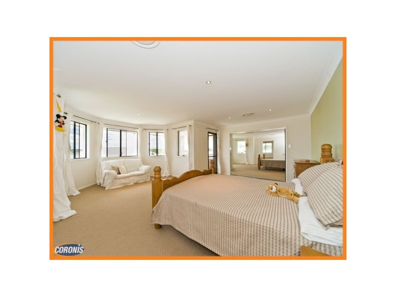 11 Denis Street, Murrumba Downs QLD 4503