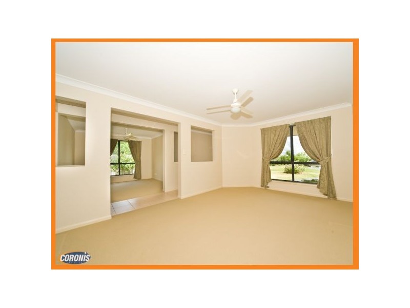 22 Weeroona Avenue, Beachmere QLD 4510