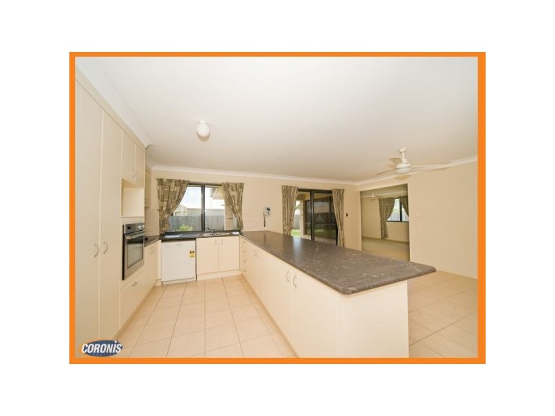 22 Weeroona Avenue, Beachmere QLD 4510