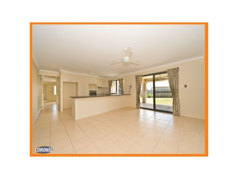 22 Weeroona Avenue, Beachmere QLD 4510
