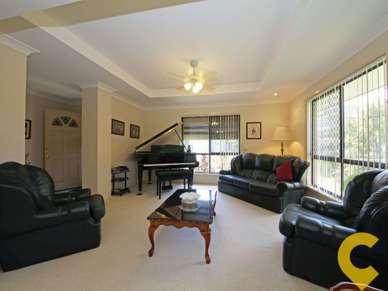 2 Woodland Close, Bracken Ridge QLD 4017