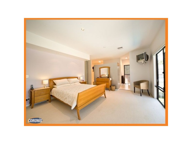 Holland Park QLD 4121