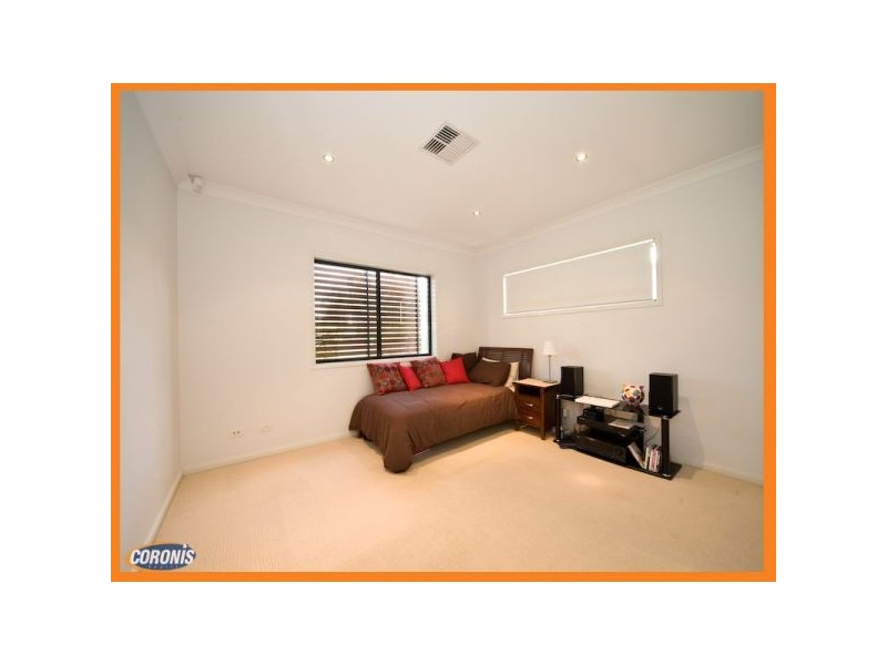 Holland Park QLD 4121