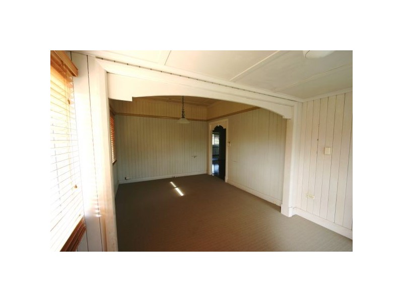 49 Connaught Street, Sandgate QLD 4017