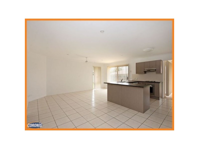 8 Marilyn Place, Morayfield QLD 4506