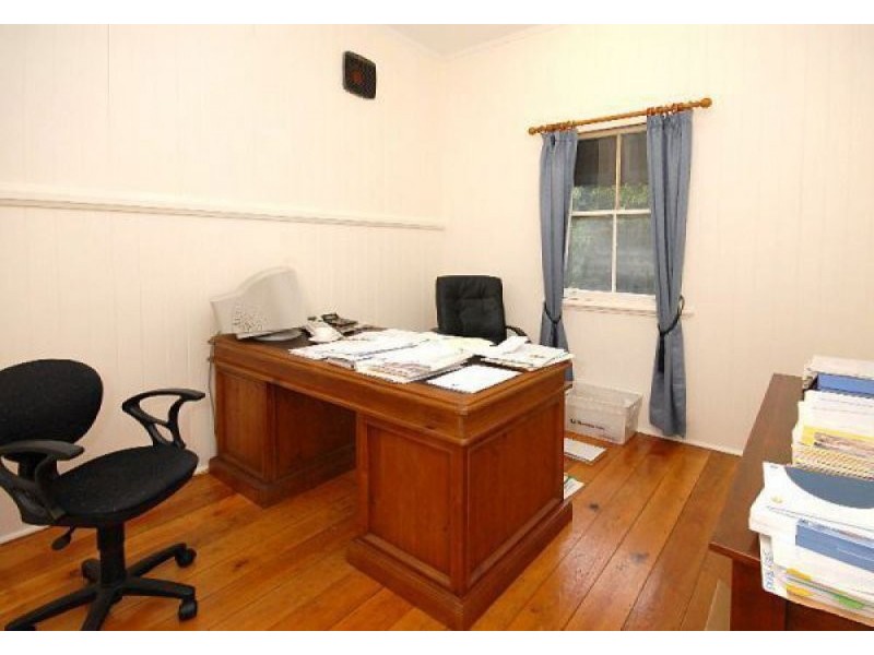 300a Lutwyche Road, Windsor QLD 4030