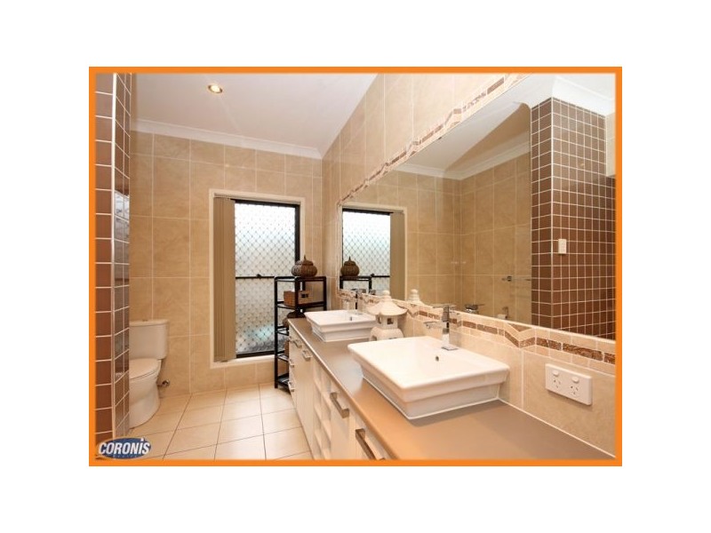 98 River Oak Way, Narangba QLD 4504