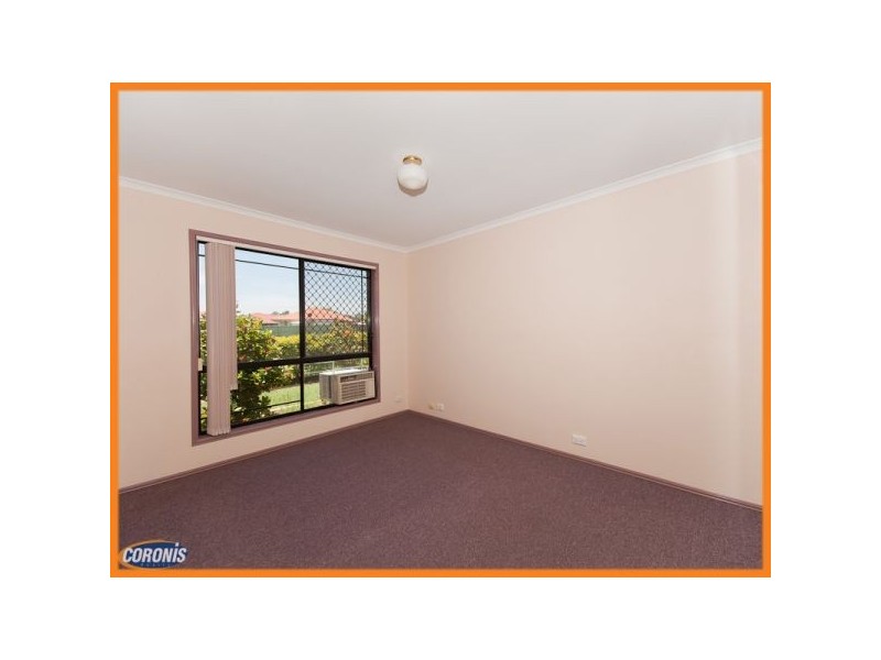 5 Janine Street, Wynnum West QLD 4178